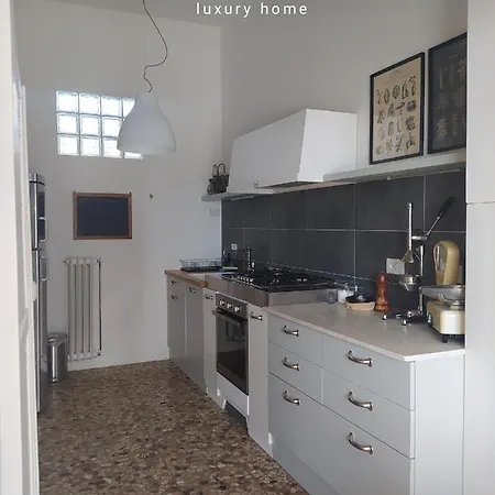 Attico Nel Cuore Della Citta Apartmán